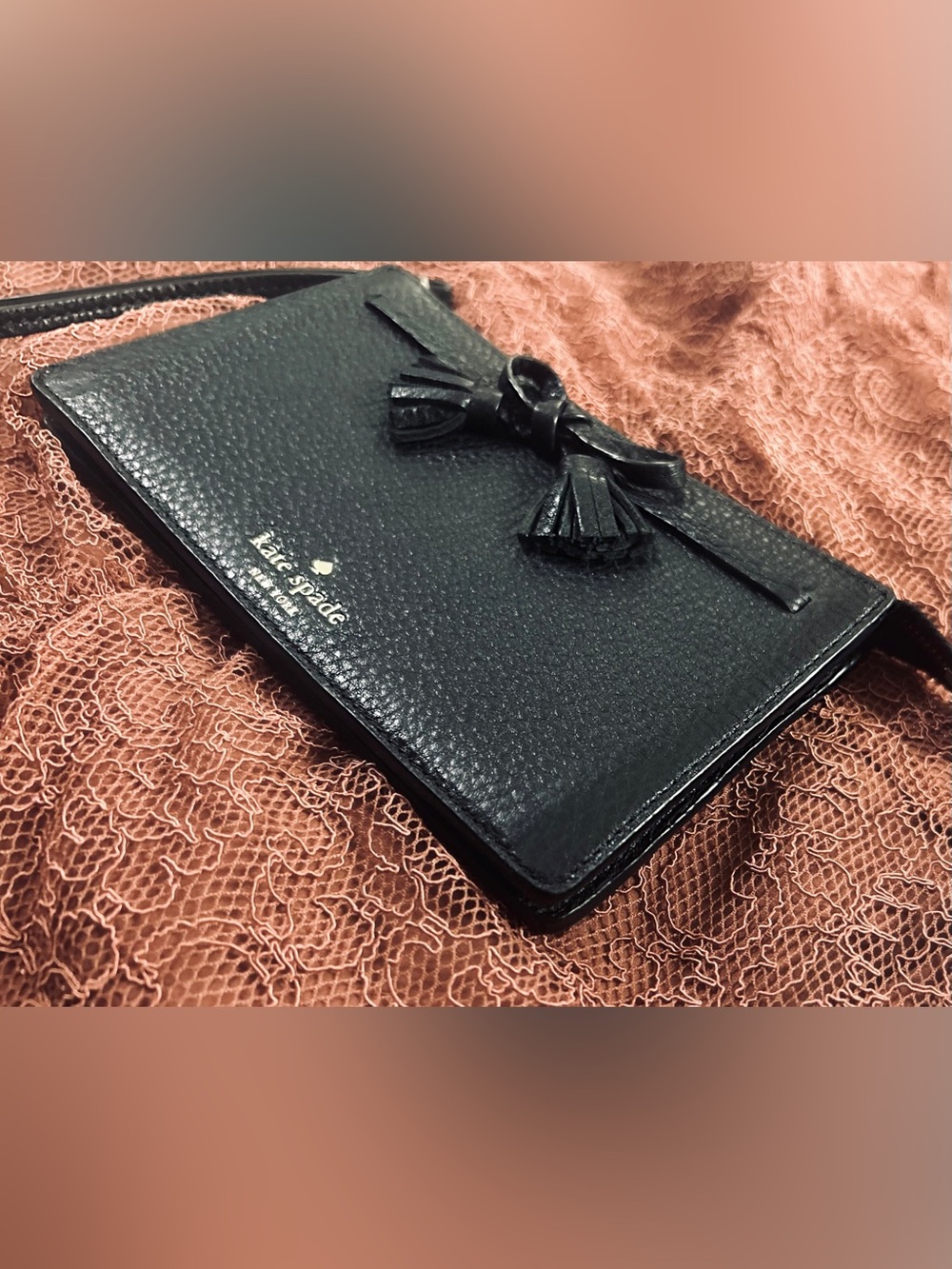 Kate Spade Wristlet-New York Hayes Bow Black Pebble Leather - Picture 4 of 17
